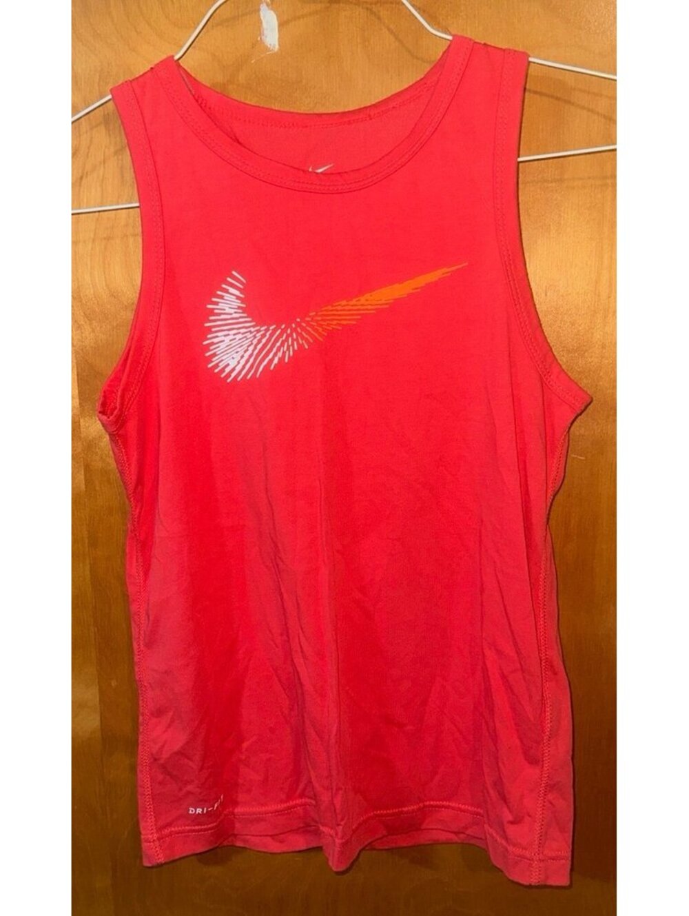 Nike tank top size medium